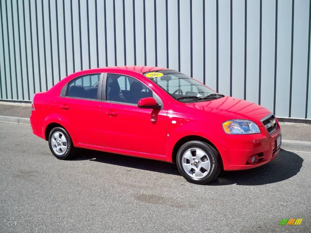 2007 Aveo LS Sedan - Victory Red / Charcoal Black photo #1