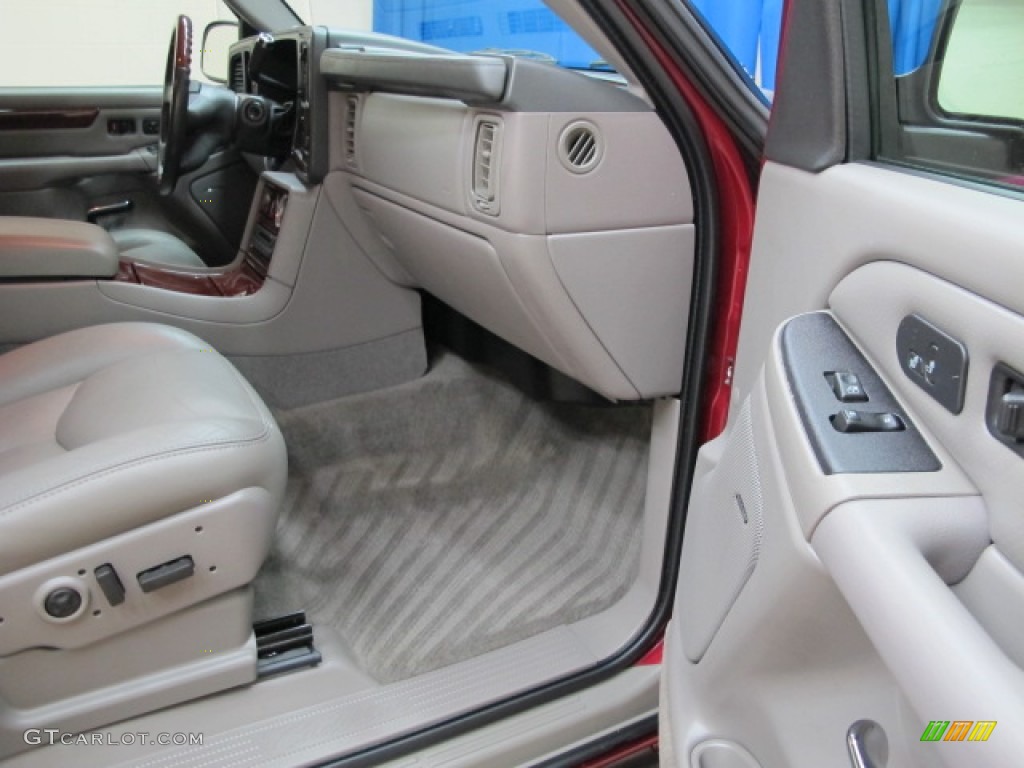 2006 Escalade AWD - Red E / Shale photo #21