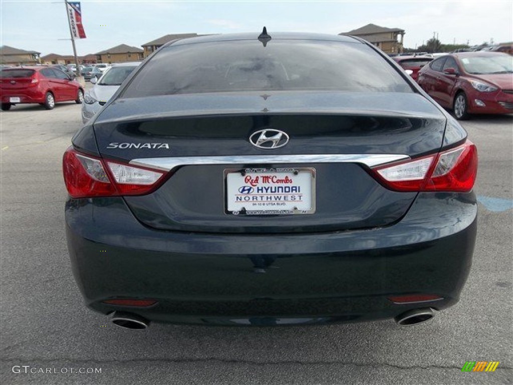 2013 Sonata SE - Pacific Blue Pearl / Gray photo #4