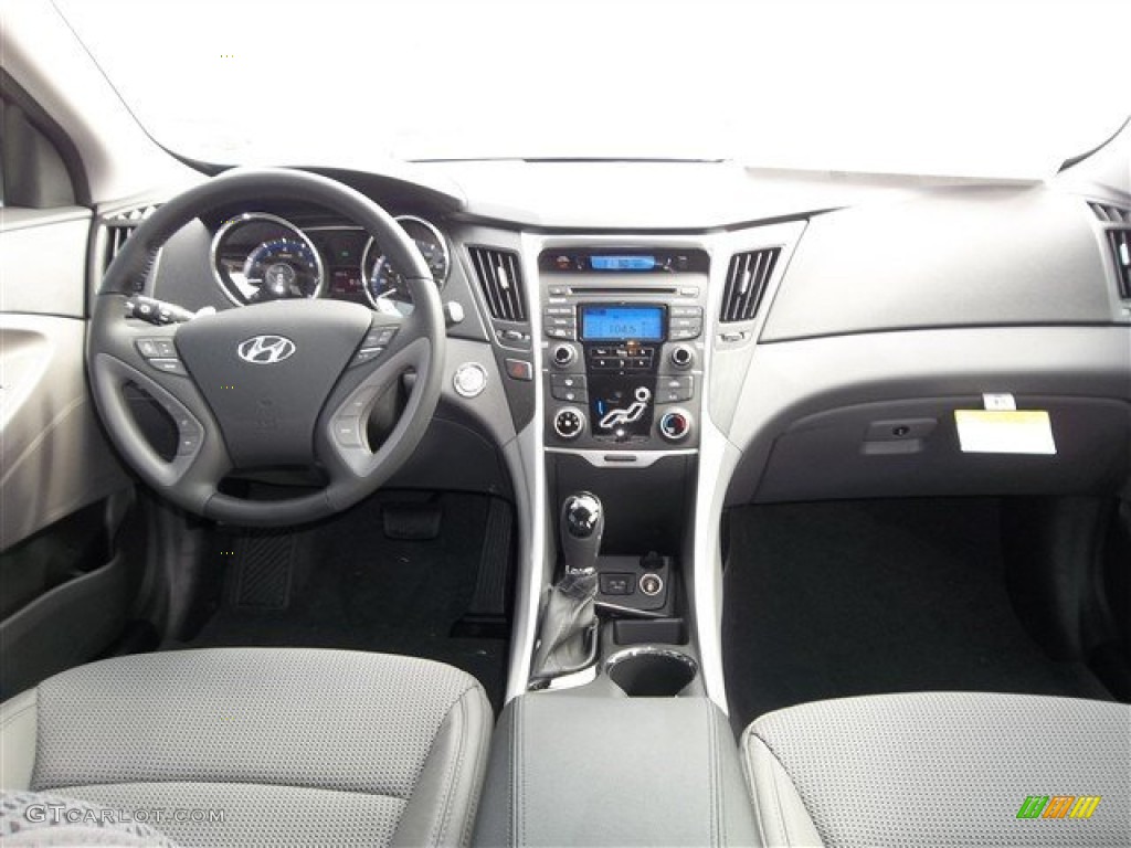 2013 Sonata SE - Pacific Blue Pearl / Gray photo #12