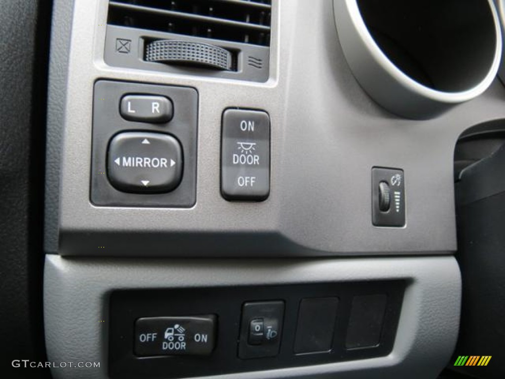 2013 Tundra Double Cab - Barcelona Red Metallic / Graphite photo #15