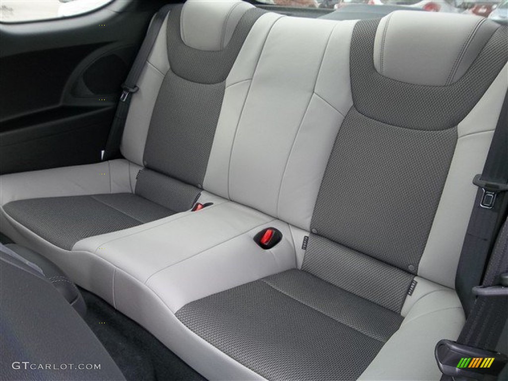 Gray Leather/Gray Cloth Interior 2013 Hyundai Genesis Coupe 2.0T Premium Photo #76850244