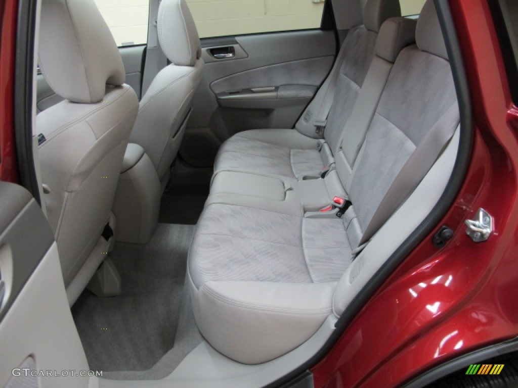 Platinum Interior 2010 Subaru Forester 2.5 X Premium Photo #76850406