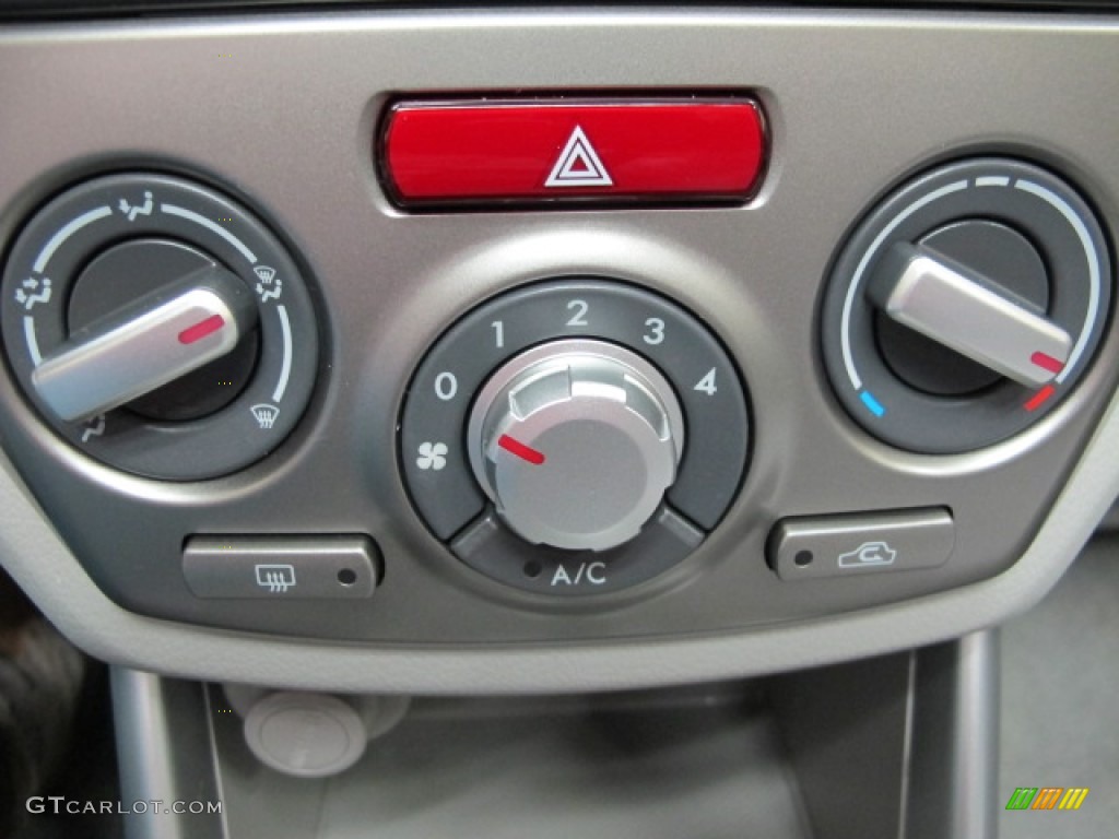 2010 Subaru Forester 2.5 X Premium Controls Photo #76850709