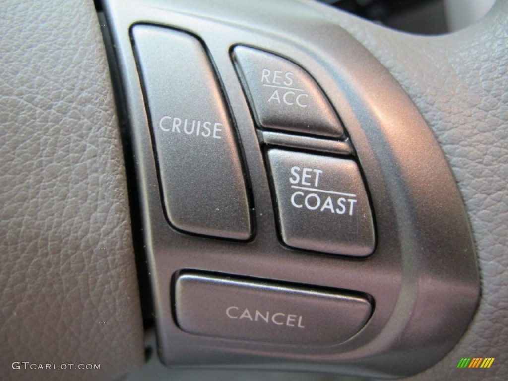 2010 Subaru Forester 2.5 X Premium Controls Photo #76850784
