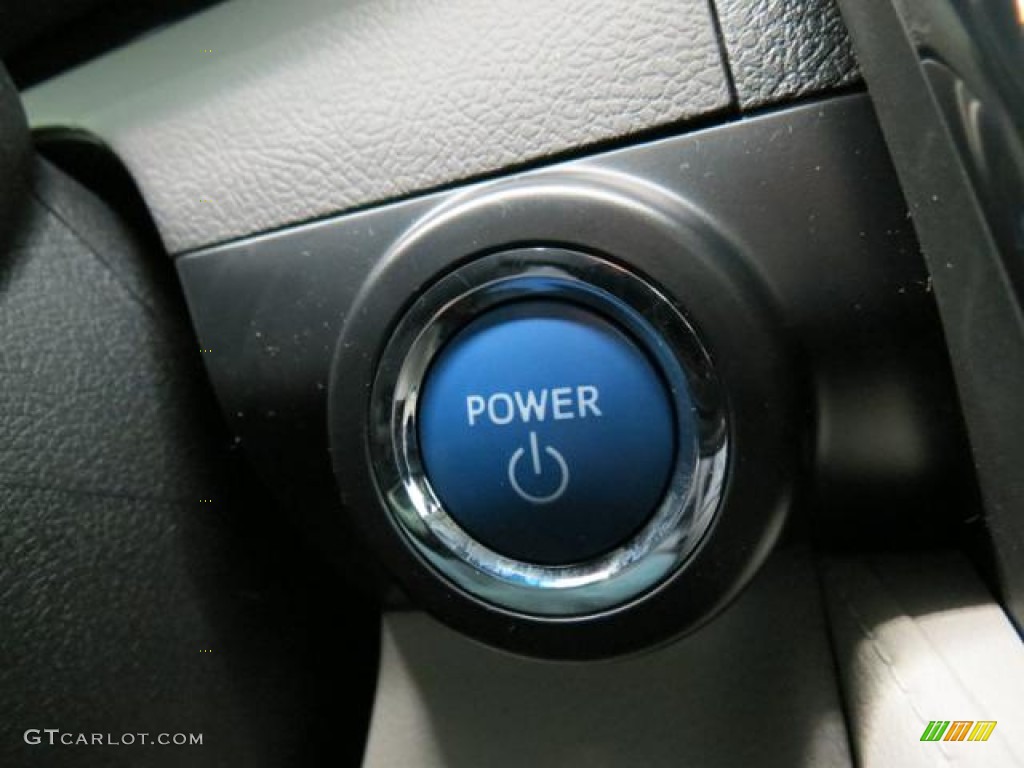 2013 Camry Hybrid XLE - Classic Silver Metallic / Light Gray photo #18