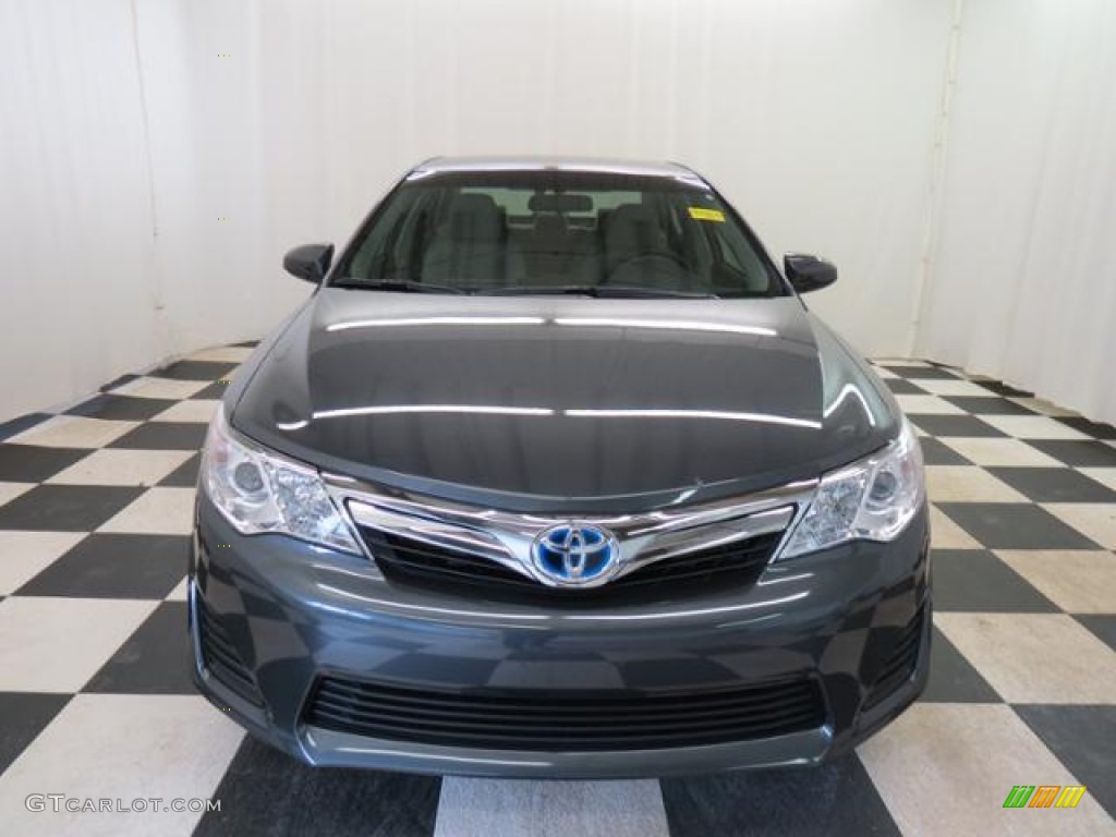2013 Camry Hybrid LE - Magnetic Gray Metallic / Light Gray photo #2