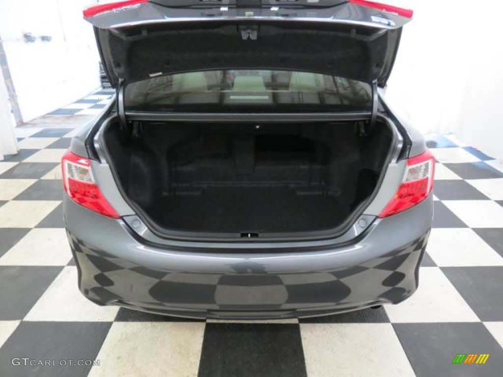 2013 Camry Hybrid LE - Magnetic Gray Metallic / Light Gray photo #17