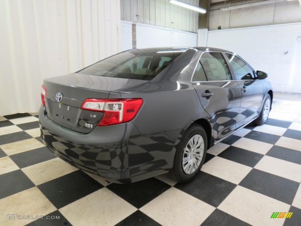 2013 Camry Hybrid LE - Magnetic Gray Metallic / Light Gray photo #18