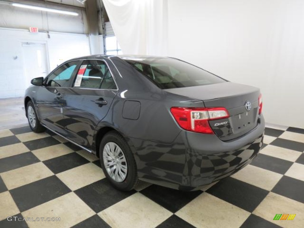 2013 Camry Hybrid LE - Magnetic Gray Metallic / Light Gray photo #20