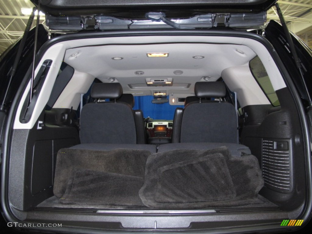 2010 Cadillac Escalade Luxury AWD Trunk Photo #76853097