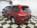 Salsa Red Pearl - Sienna XLE Photo No. 22
