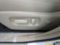 2013 Blizzard White Pearl Toyota Highlander SE  photo #9