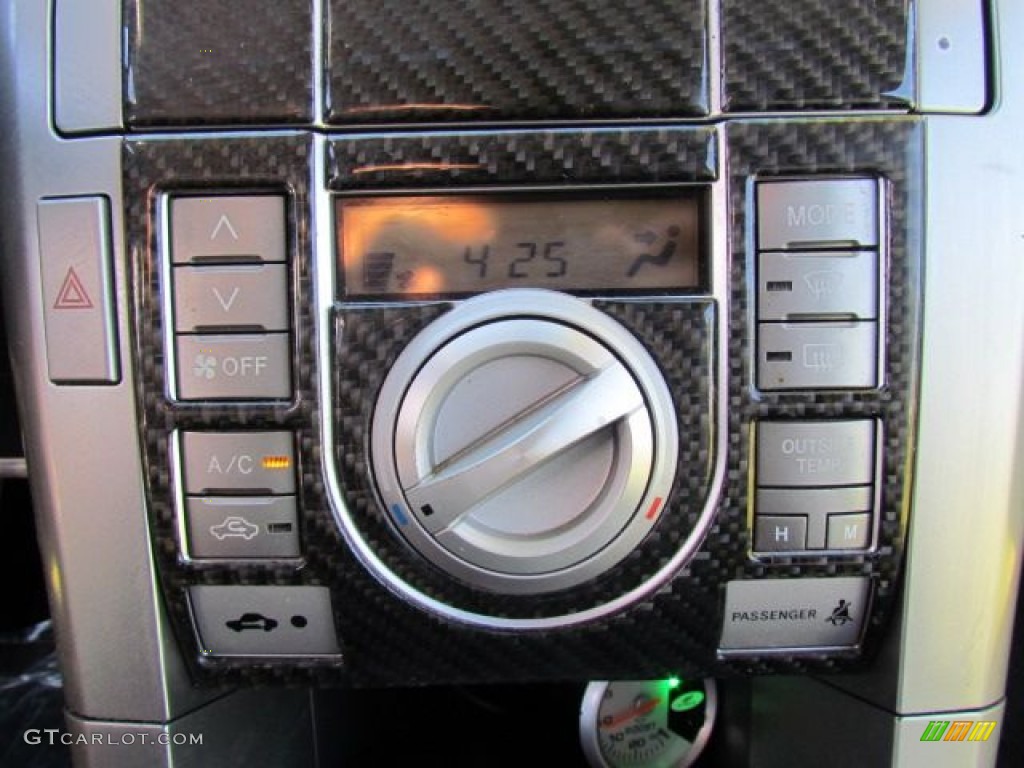 2005 Scion tC Standard tC Model Controls Photo #76855227