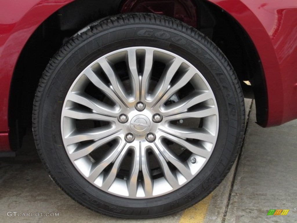 2013 Chrysler 200 Limited Sedan Wheel Photo #76858116