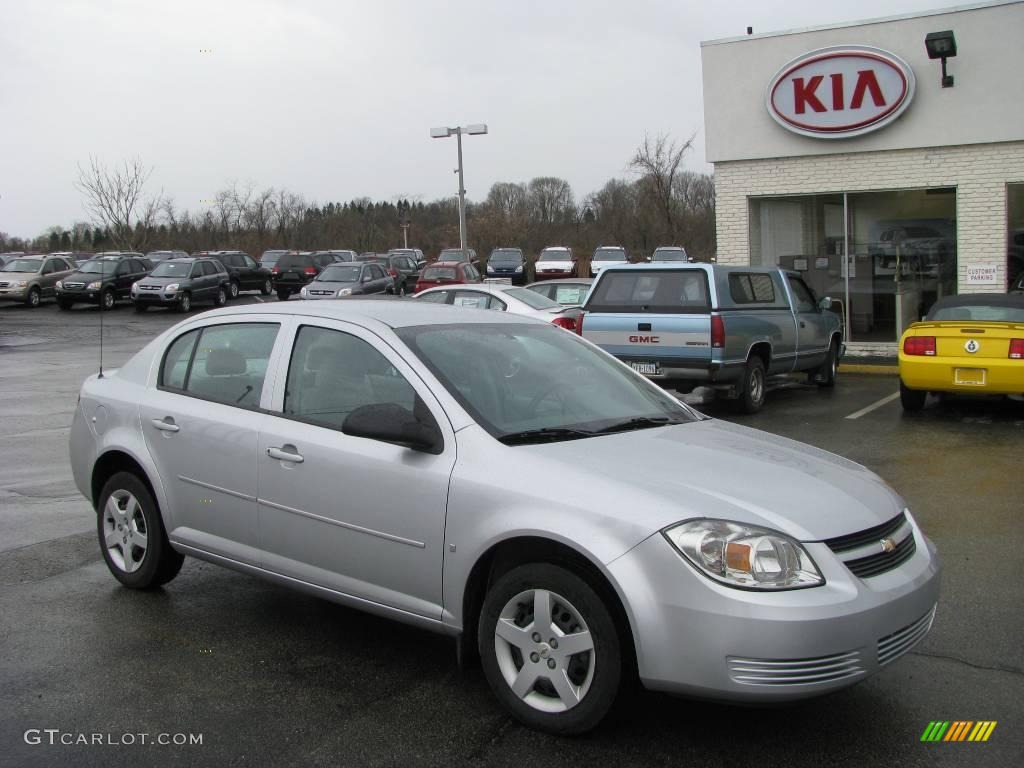 2008 Cobalt LS Sedan - Ultra Silver Metallic / Gray photo #1