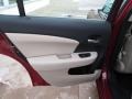 Deep Cherry Red Crystal Pearl - 200 Limited Sedan Photo No. 28