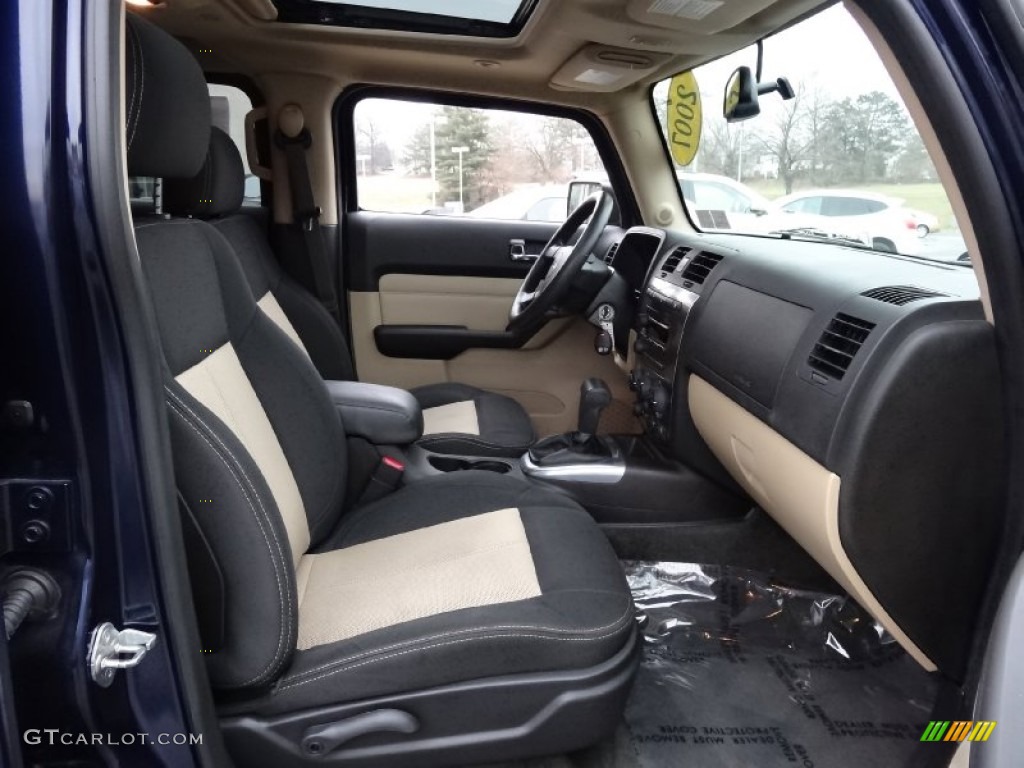 Light Cashmere/Ebony Interior 2007 Hummer H3 X Photo #76858878
