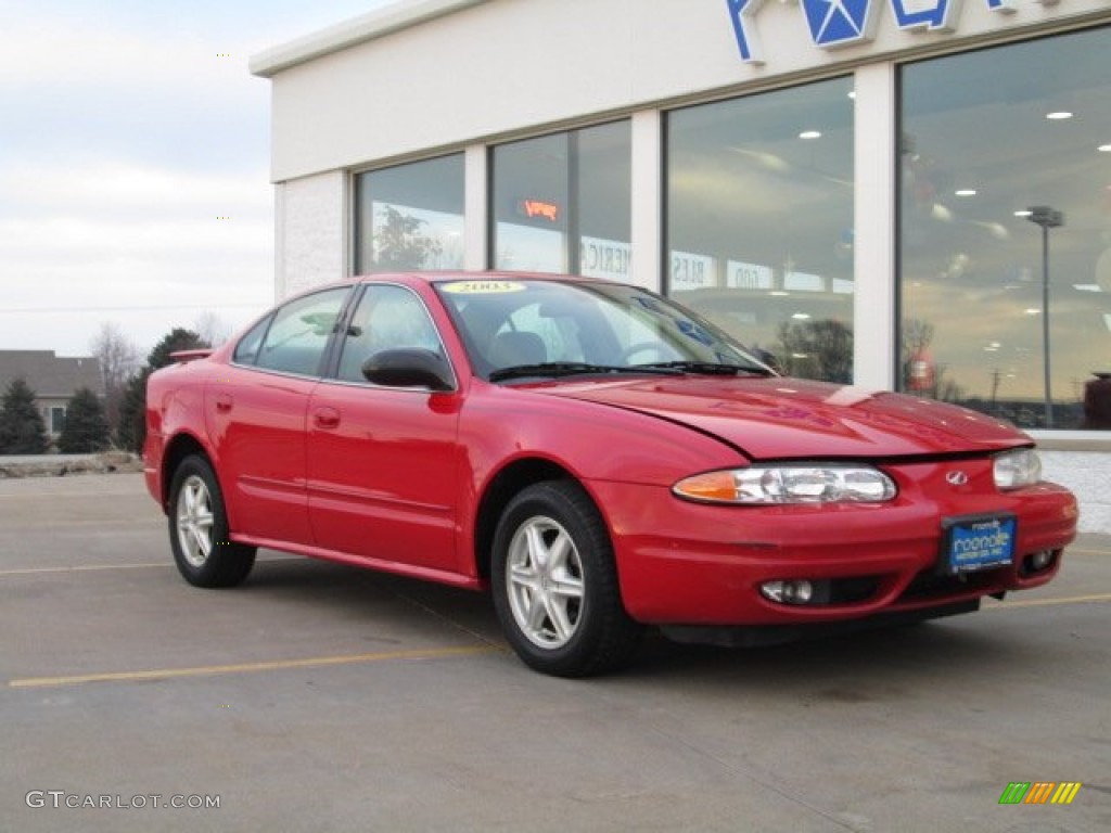 2003 Alero GL Sedan - Bright Red / Pewter photo #8