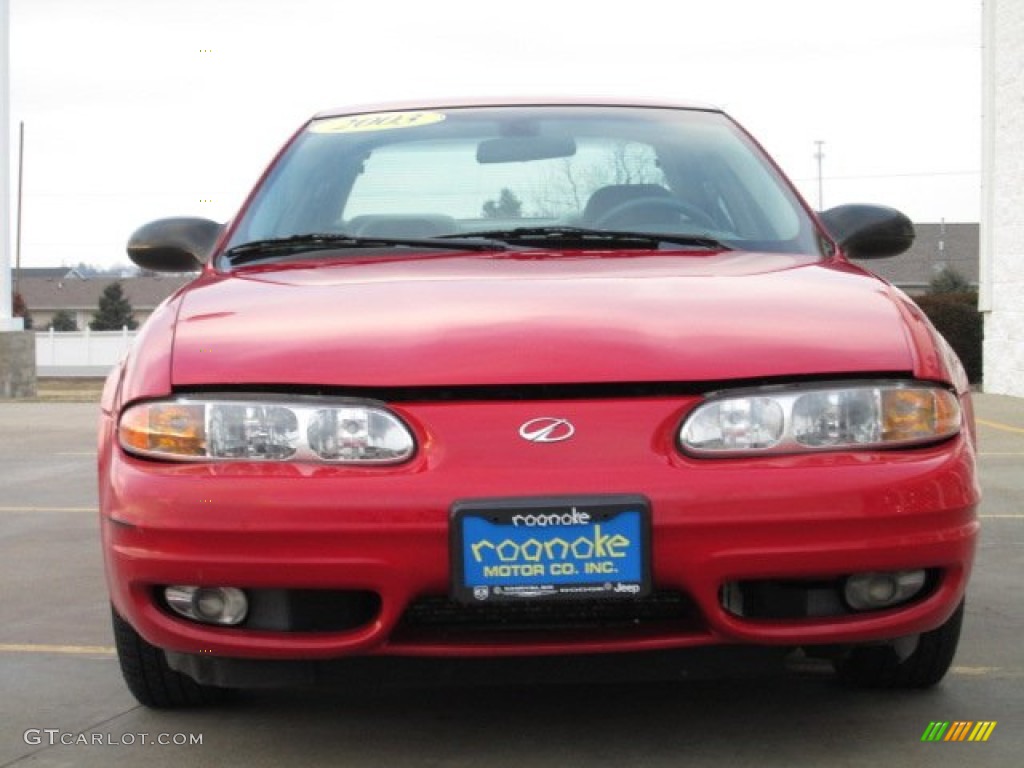 2003 Alero GL Sedan - Bright Red / Pewter photo #9