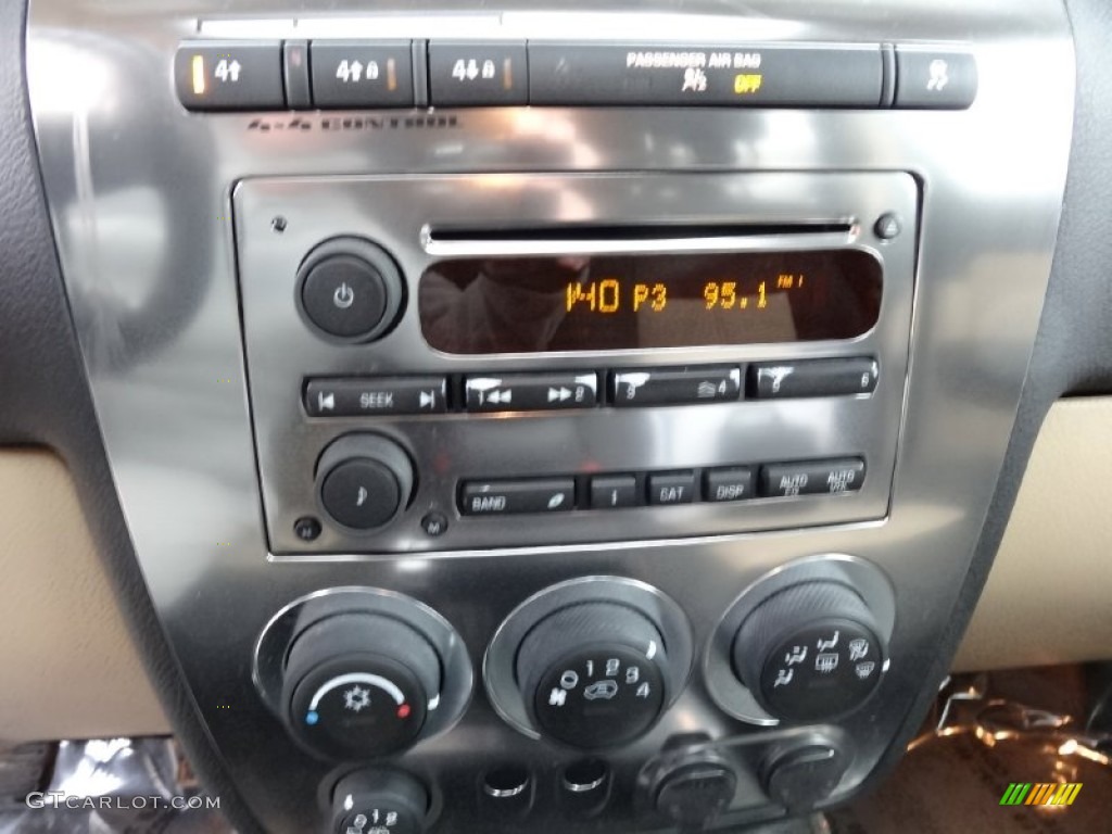 2007 Hummer H3 X Controls Photo #76859045