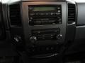 Galaxy Black - Titan SE Crew Cab 4x4 Photo No. 23