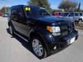 Black - Nitro R/T 4x4 Photo No. 11