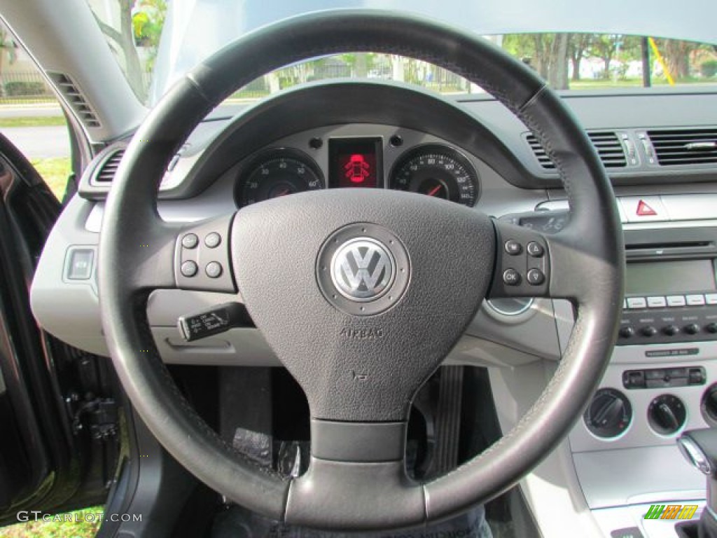 2009 Volkswagen Passat Komfort Sedan Classic Grey Steering Wheel Photo #76862488