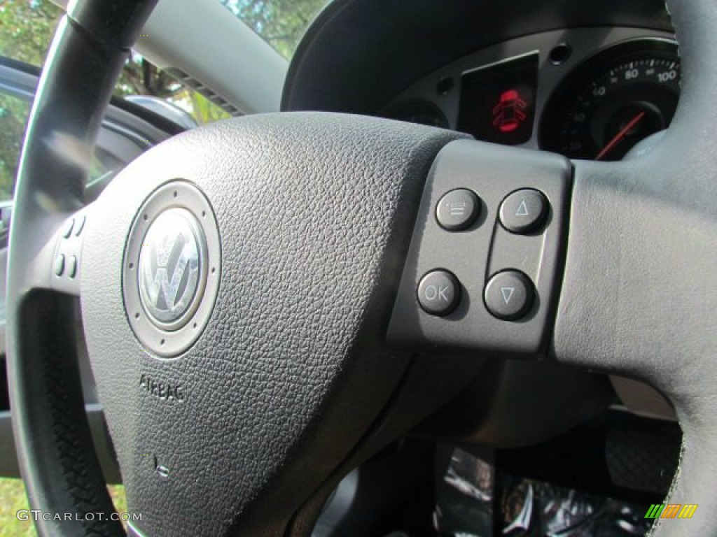 2009 Volkswagen Passat Komfort Sedan Controls Photo #76862511