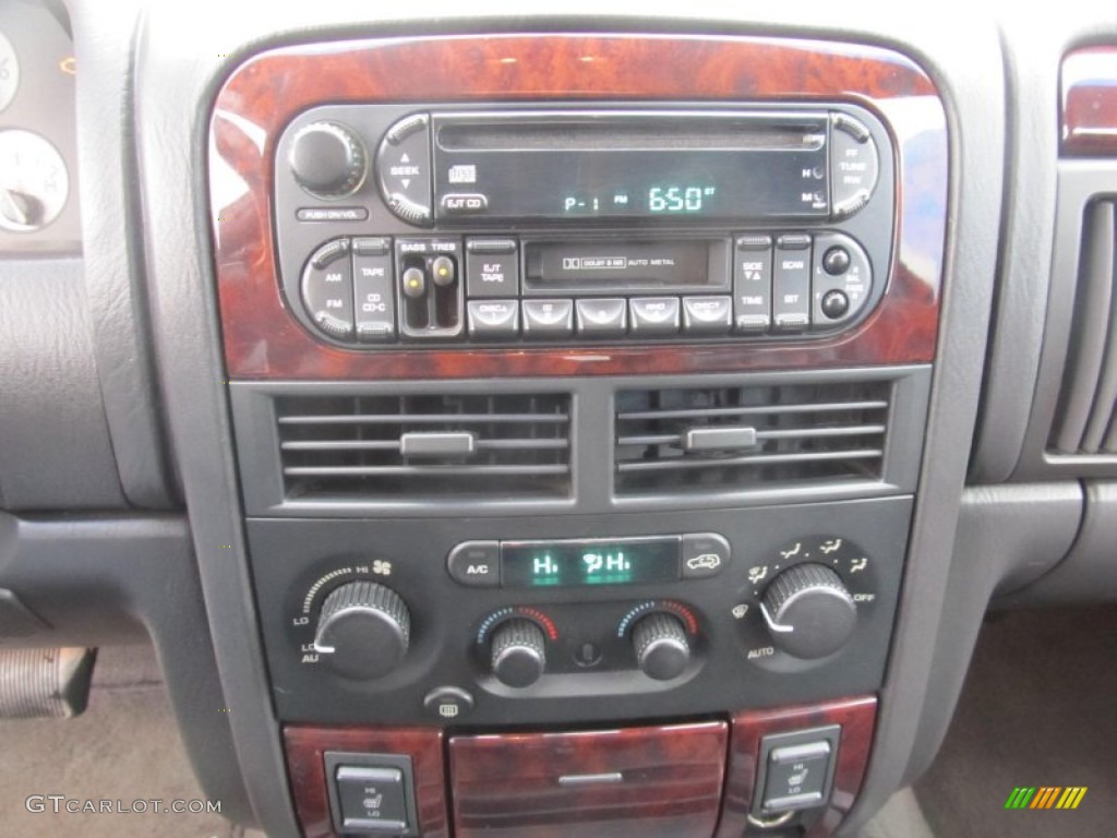 2001 Jeep Grand Cherokee Limited 4x4 Controls Photos
