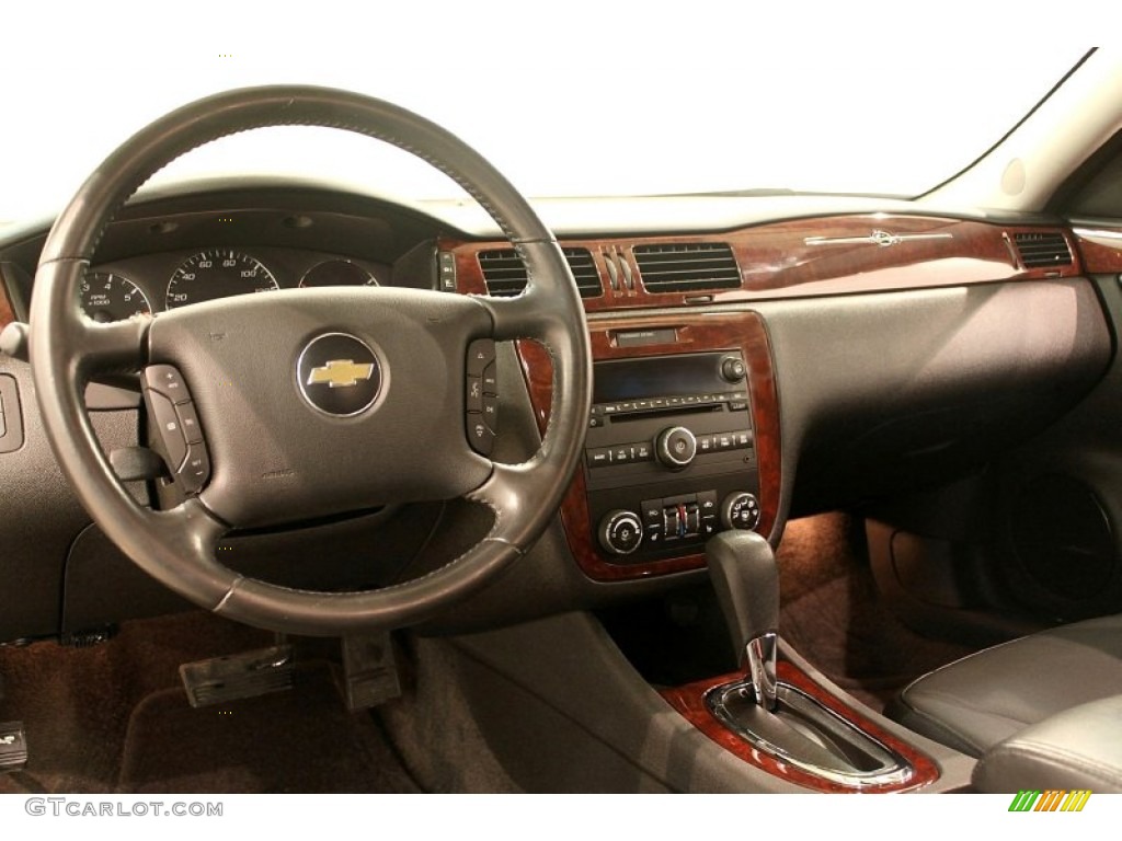 2009 Chevrolet Impala LT Ebony Dashboard Photo #76863489