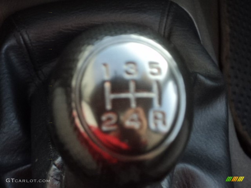 2004 Jeep Liberty Sport Transmission Photos