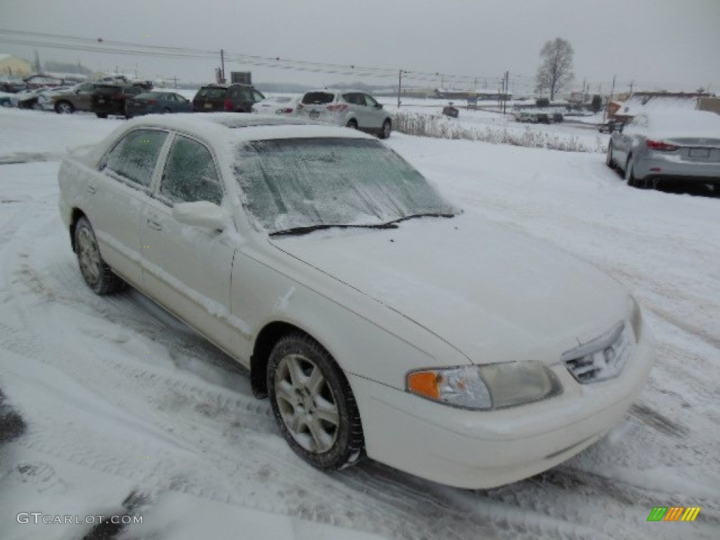 2001 626 ES - Glacier White / Beige photo #4