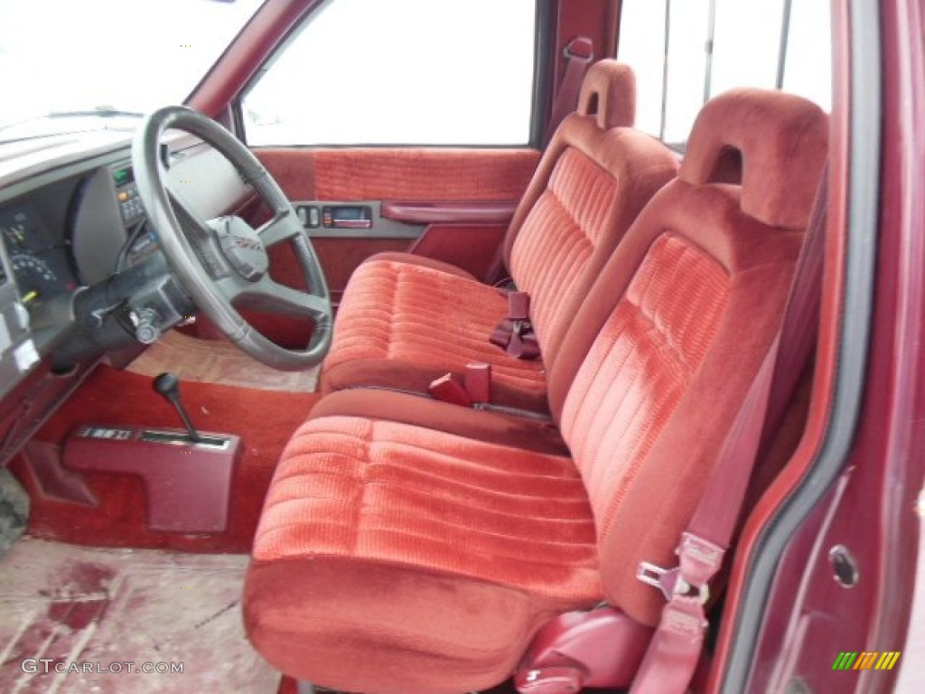 1994 C/K K1500 Regular Cab 4x4 - Dark Hunt Club Red Metallic / Red photo #9