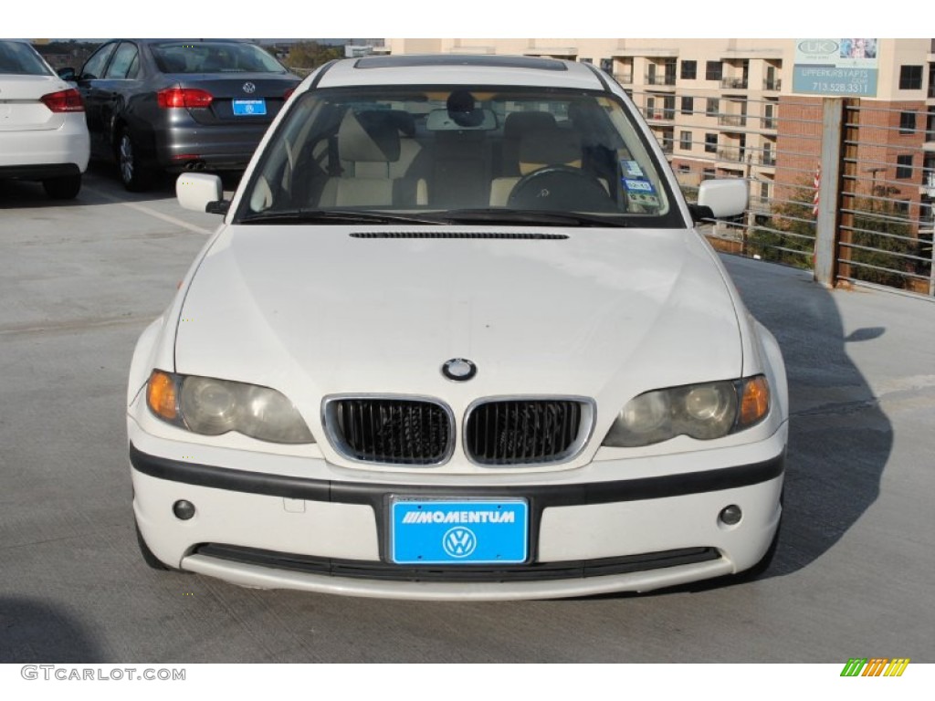 2004 3 Series 325i Sedan - Alpine White / Sand photo #2