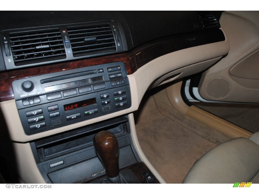 2004 3 Series 325i Sedan - Alpine White / Sand photo #14