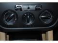 Black - Jetta SE Sedan Photo No. 15