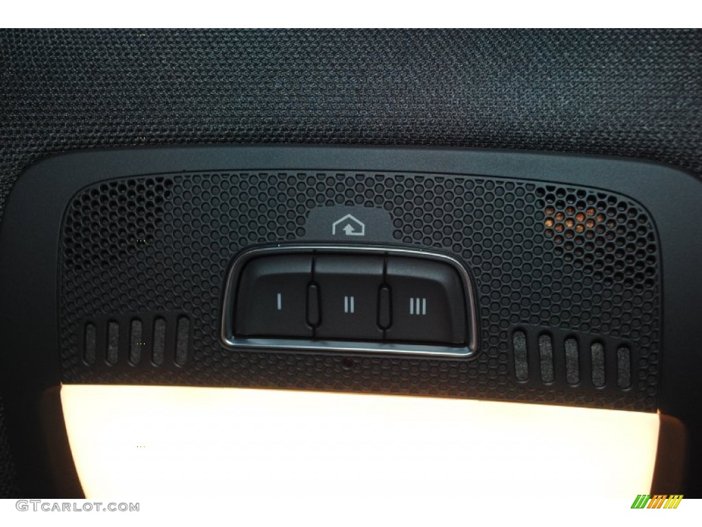 2010 Audi S4 3.0 quattro Sedan Controls Photo #76868007