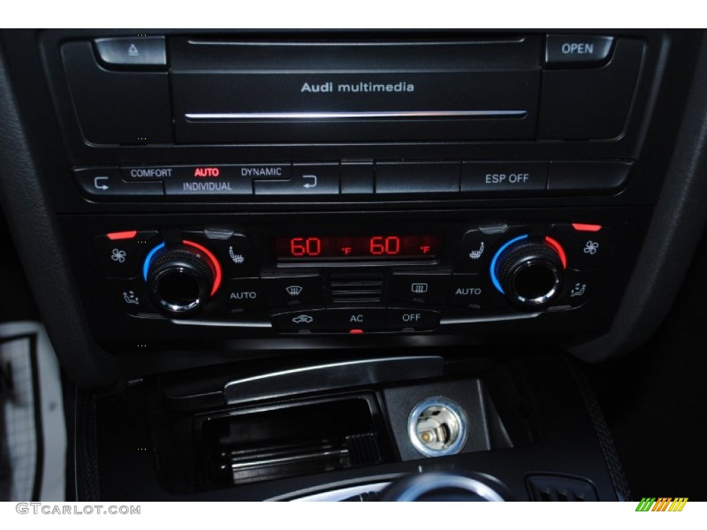 2010 Audi S4 3.0 quattro Sedan Controls Photo #76868022