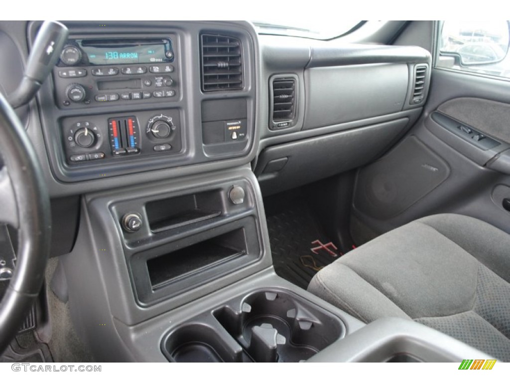 2003 Silverado 1500 LS Extended Cab - Dark Gray Metallic / Dark Charcoal photo #18