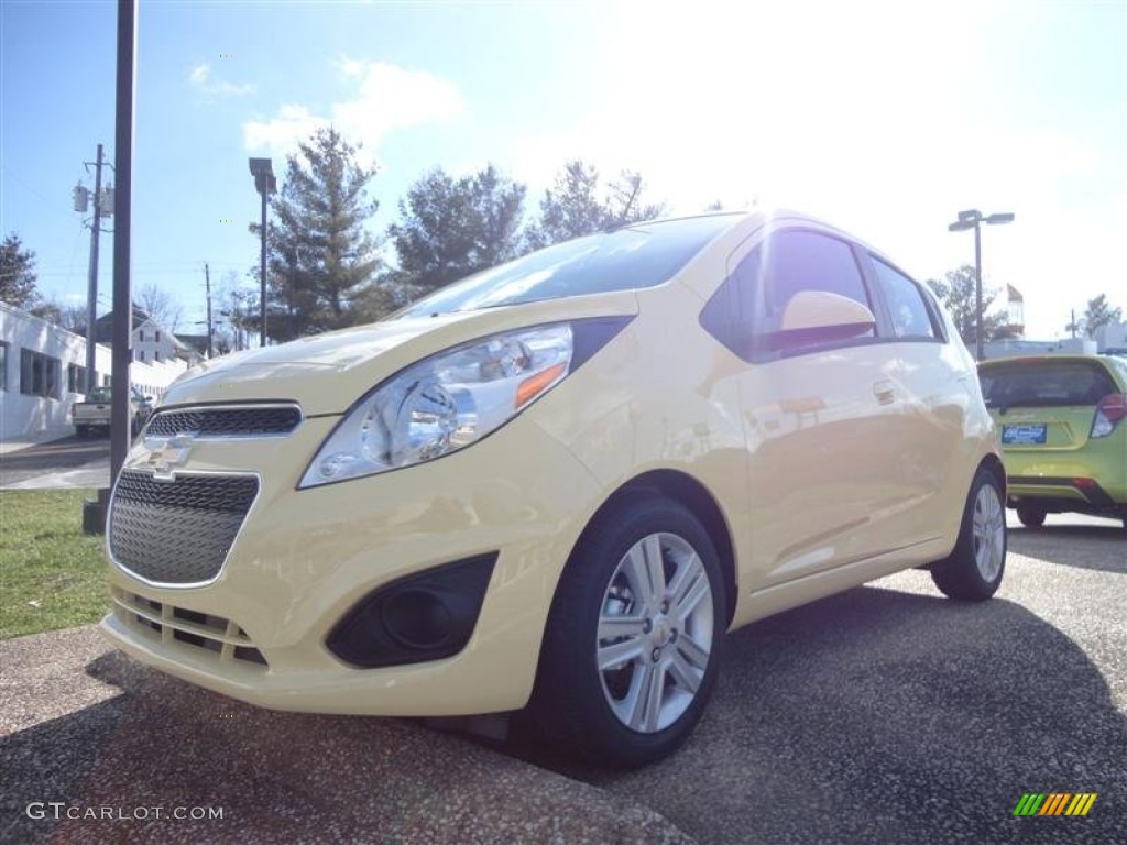 Lemonade (Yellow) 2013 Chevrolet Spark LS Exterior Photo #76868961