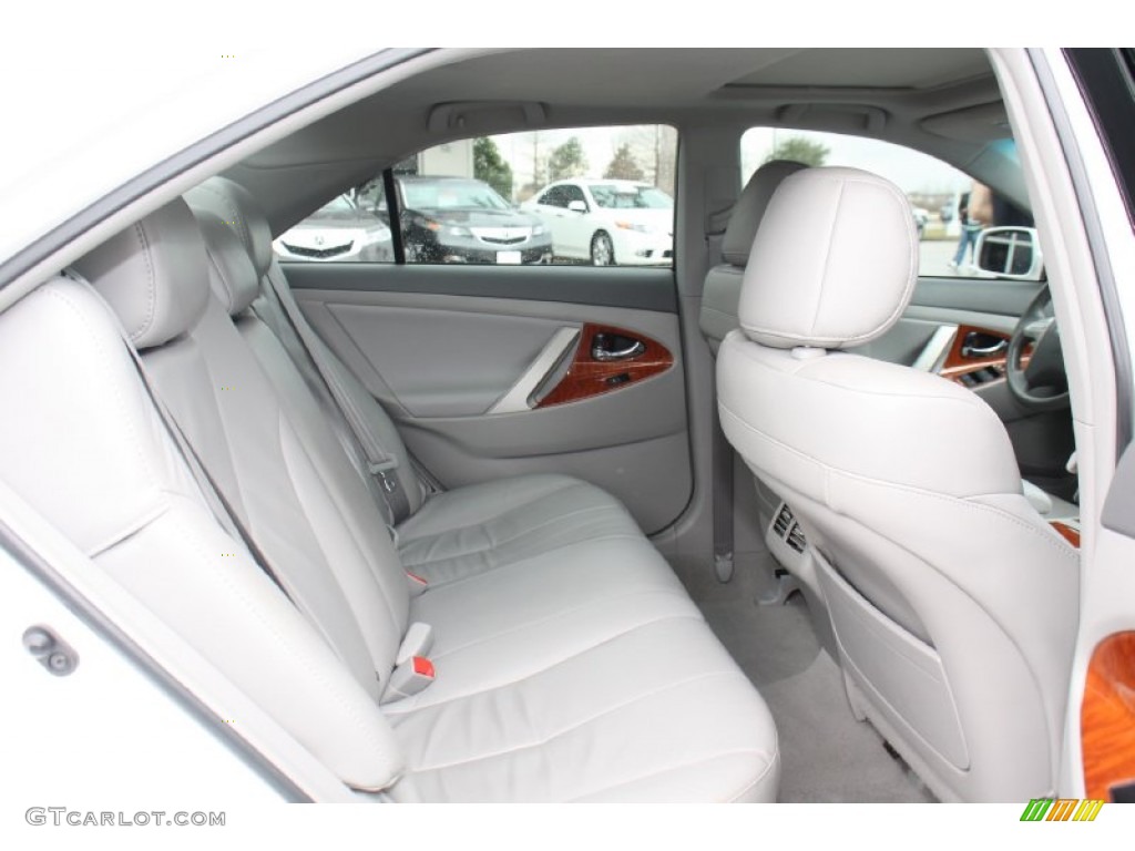 Ash Interior 2011 Toyota Camry LE Photo #76870068