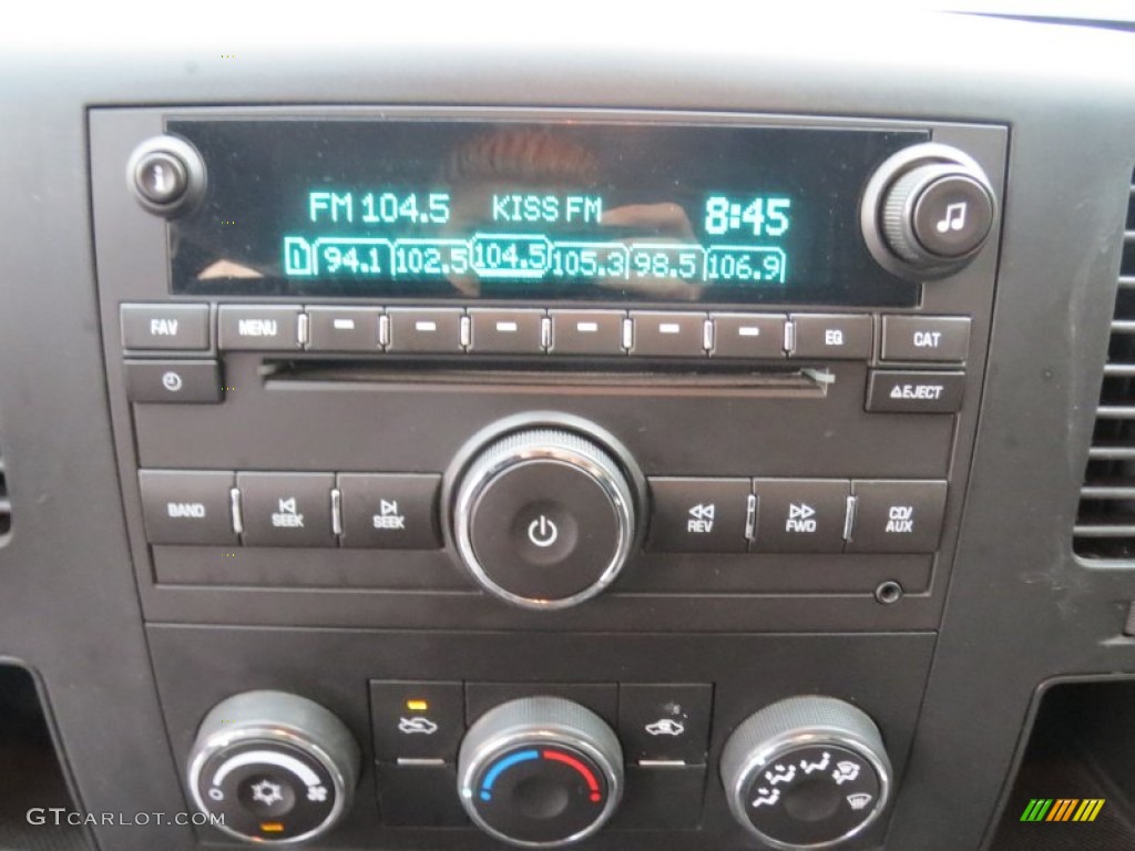 2009 Chevrolet Silverado 2500HD LS Crew Cab Audio System Photo #76871258