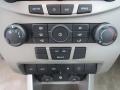 White Suede - Focus S Sedan Photo No. 37