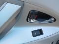Super White - Camry SE Photo No. 7