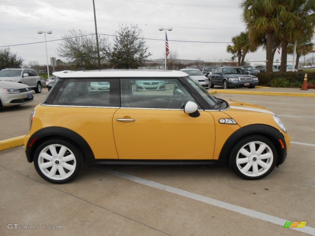 Mellow Yellow 2009 Mini Cooper S Hardtop Exterior Photo #76872663