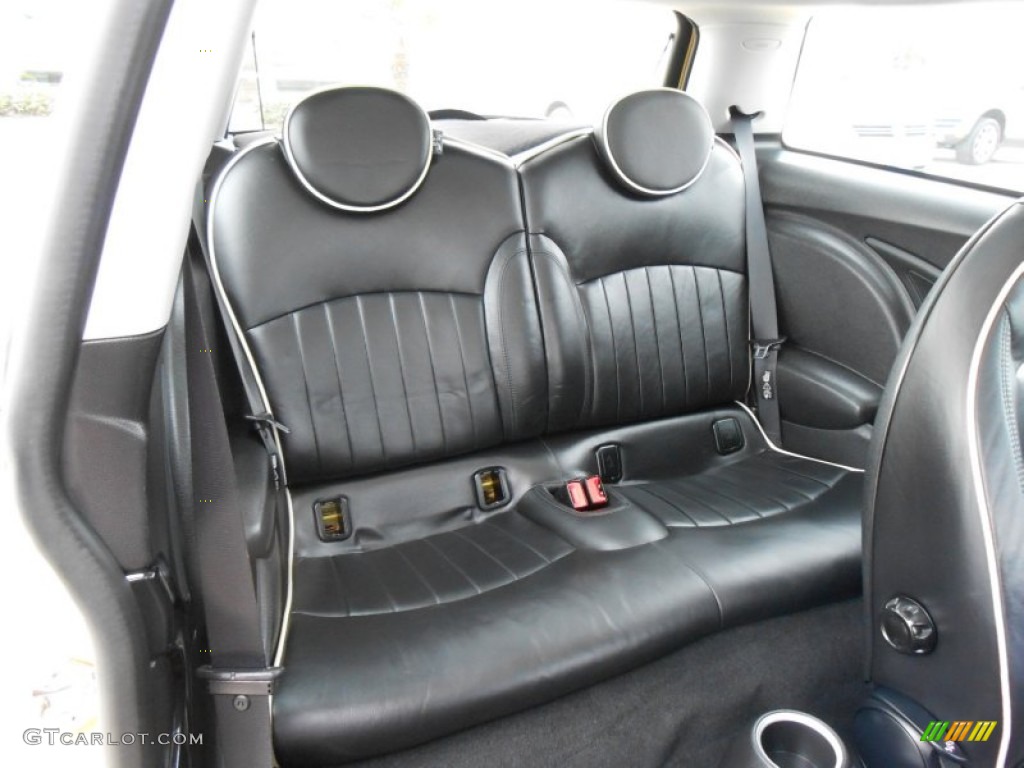 2009 Mini Cooper S Hardtop Rear Seat Photo #76872693