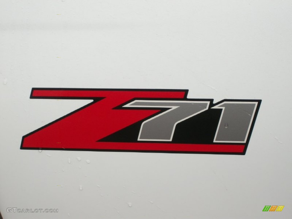2004 Chevrolet Colorado LS Crew Cab Marks and Logos Photo #76872819