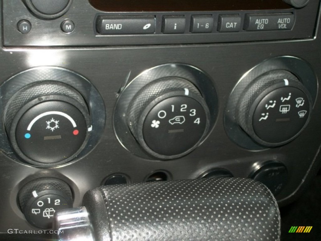 2006 Hummer H3 Standard H3 Model Controls Photo #76872864