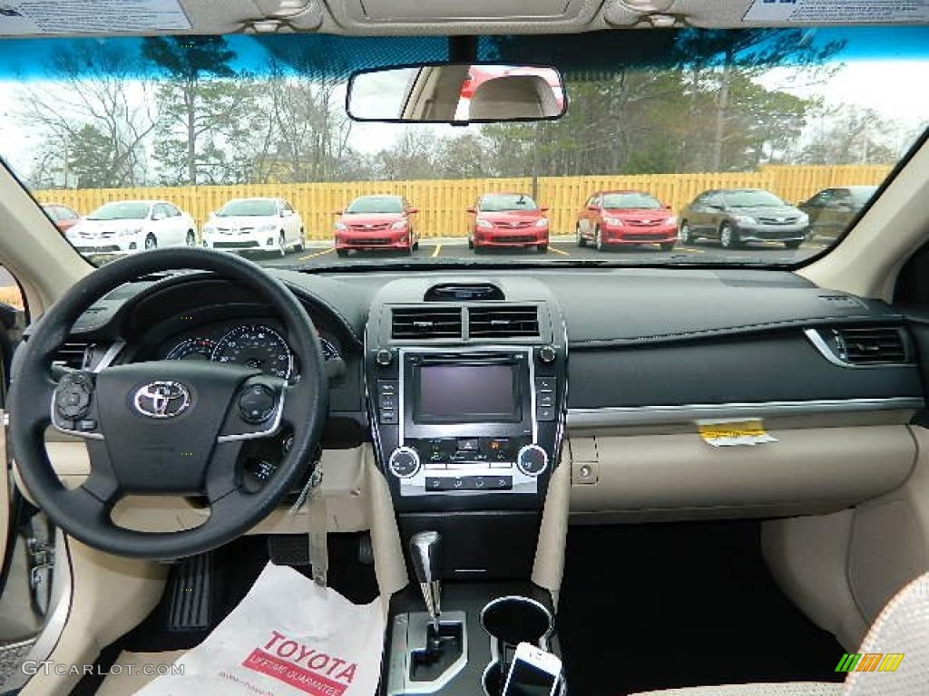 2013 Camry LE - Champagne Mica / Ivory photo #14